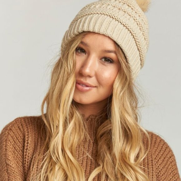 Show Me Your Mumu Riley Pom Pom Hat - Picture 2 of 4